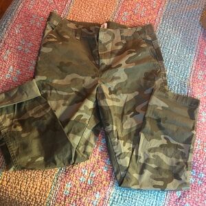 Camouflage Chino Pant Small by GAP